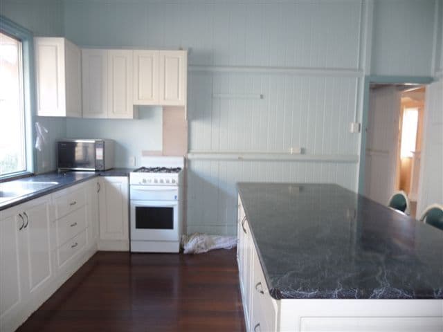 99a Bridge Street, MOUNT LOFTY QLD 4350, Mount Lofty - Thumbnail 2