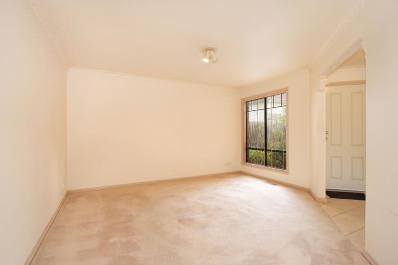8 Leumear Street, OAKLEIGH EAST VIC 3166, Oakleigh East - Thumbnail 3