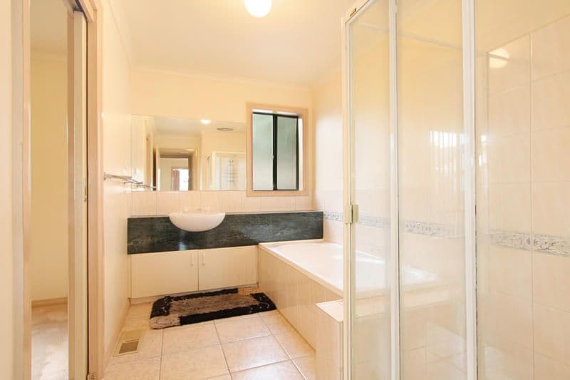 8 Leumear Street, OAKLEIGH EAST VIC 3166, Oakleigh East - Thumbnail 6