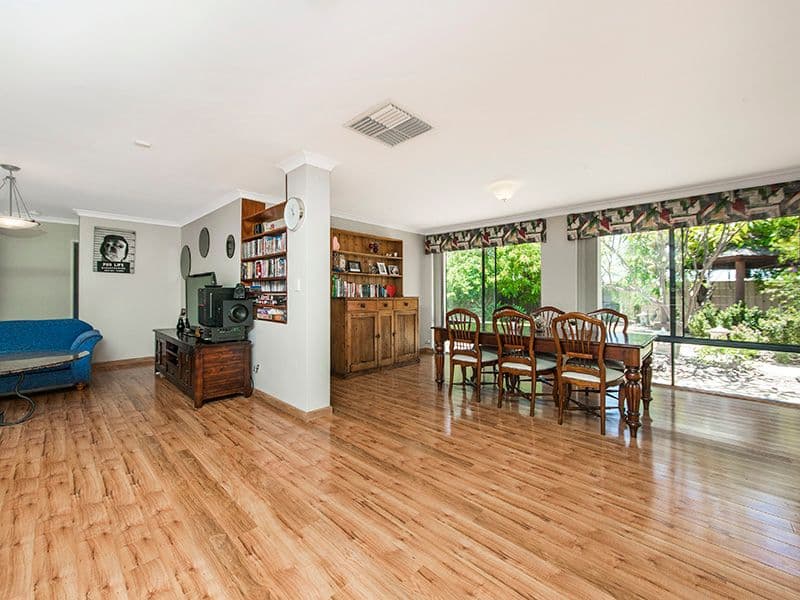 4 Rutherford Square, Orelia WA 6167, Orelia - Image 1
