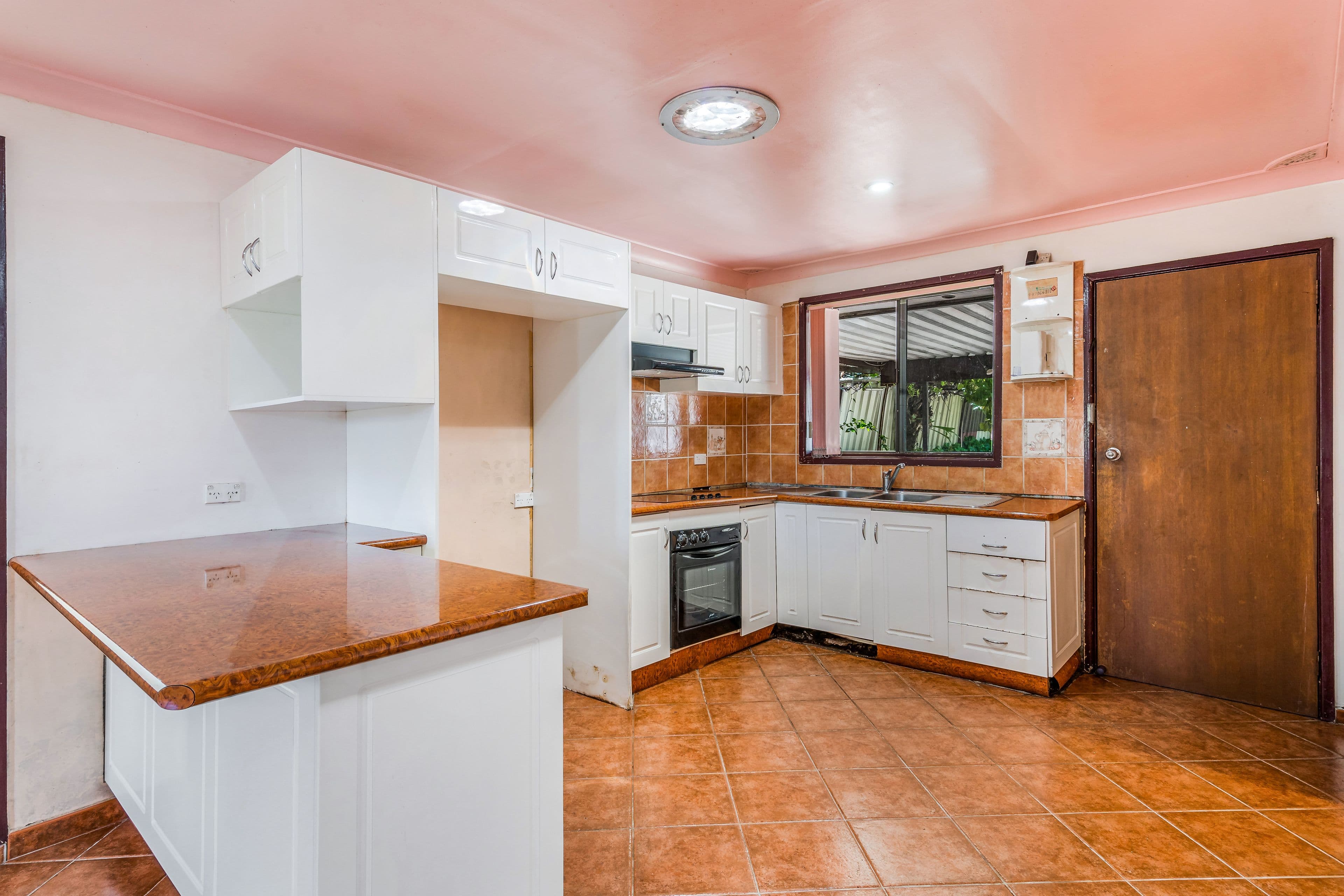 2/2-4 Patrick Street, Willoughby, Green Valley - Thumbnail 6