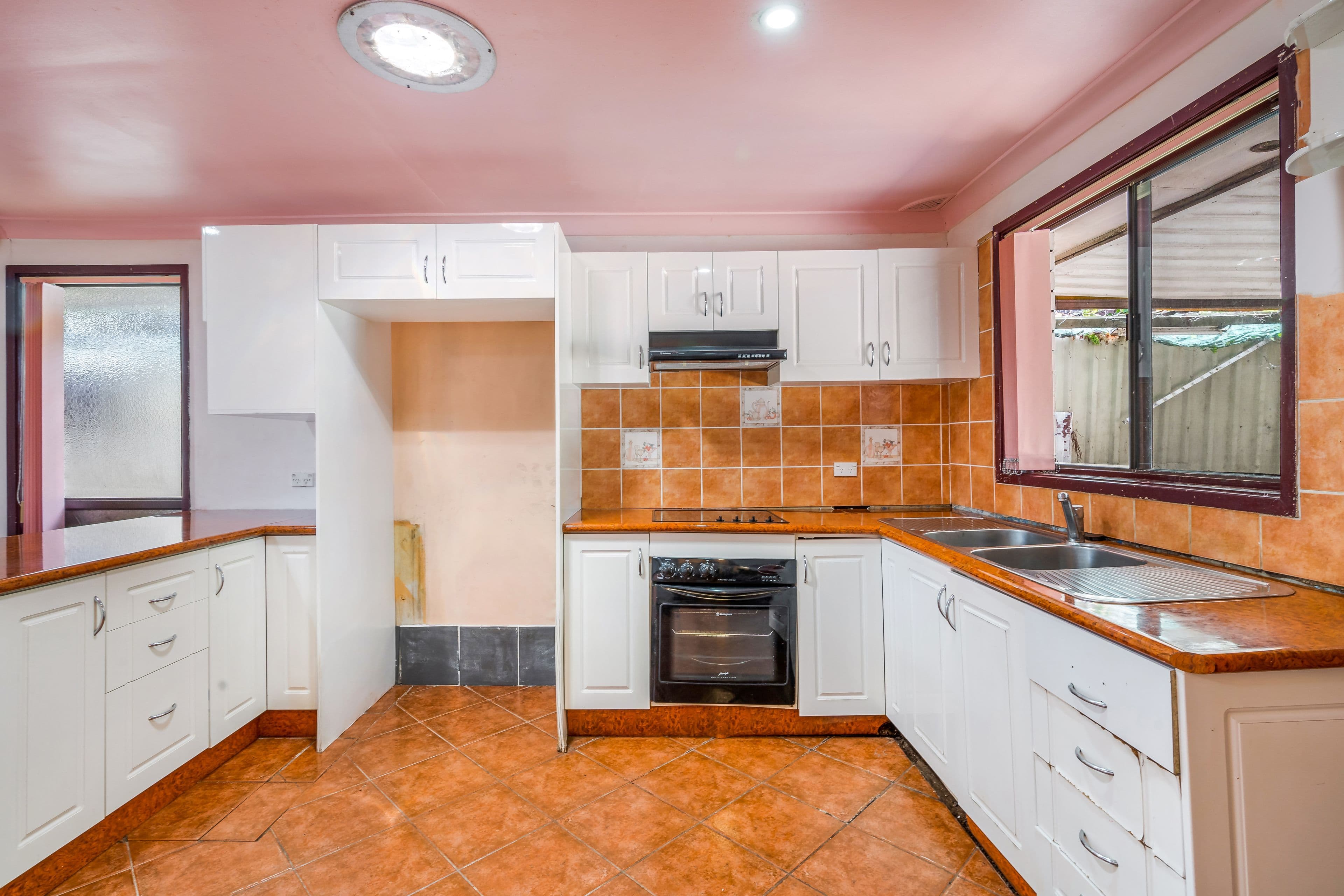 2/2-4 Patrick Street, Willoughby, Green Valley - Thumbnail 7