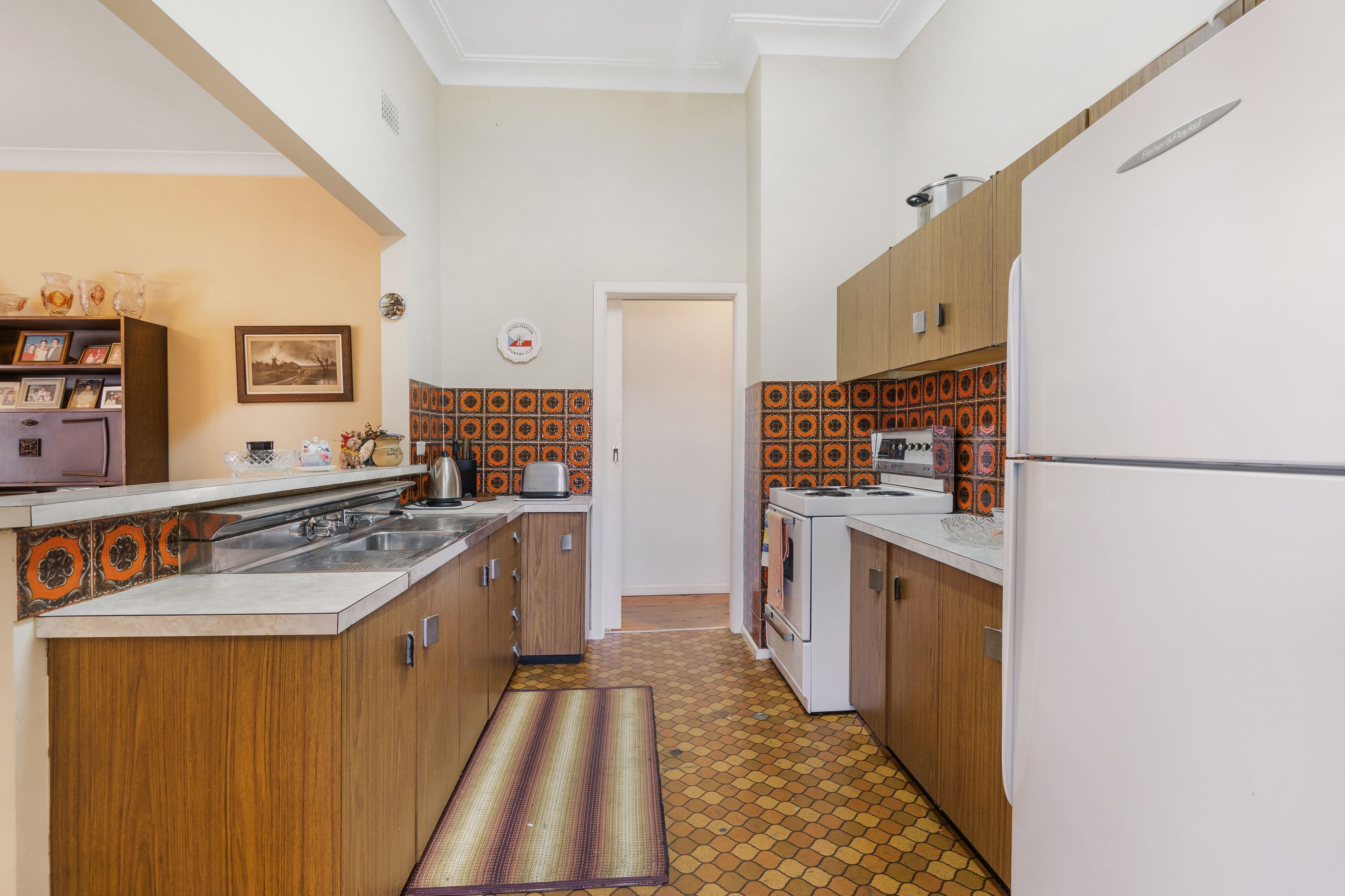 6 Julianne Place, Canley Heights NSW 2166, Canley Heights - Thumbnail 4