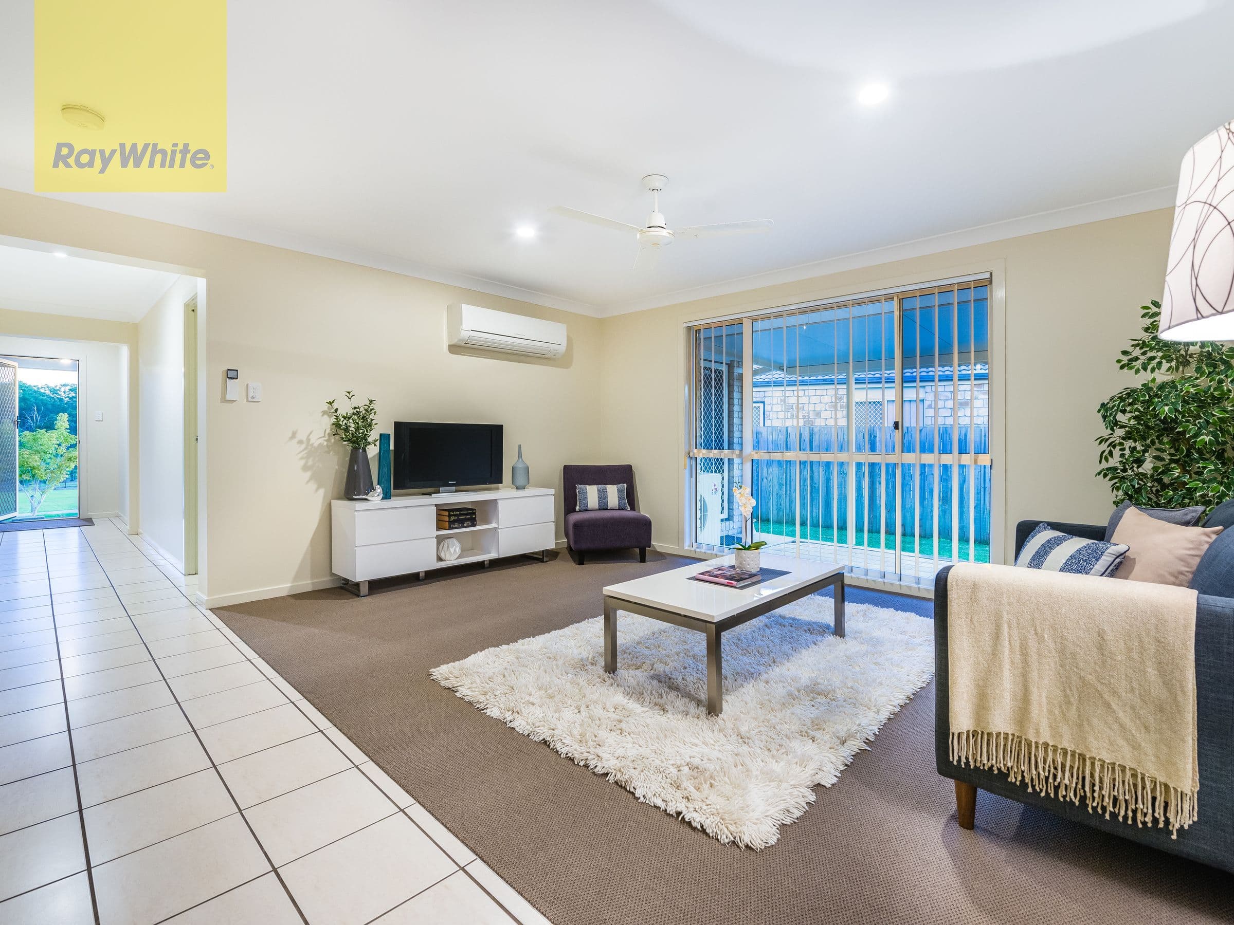 24 Lake Manchester Street, Logan Reserve QLD 4133, Logan Reserve - Thumbnail 3