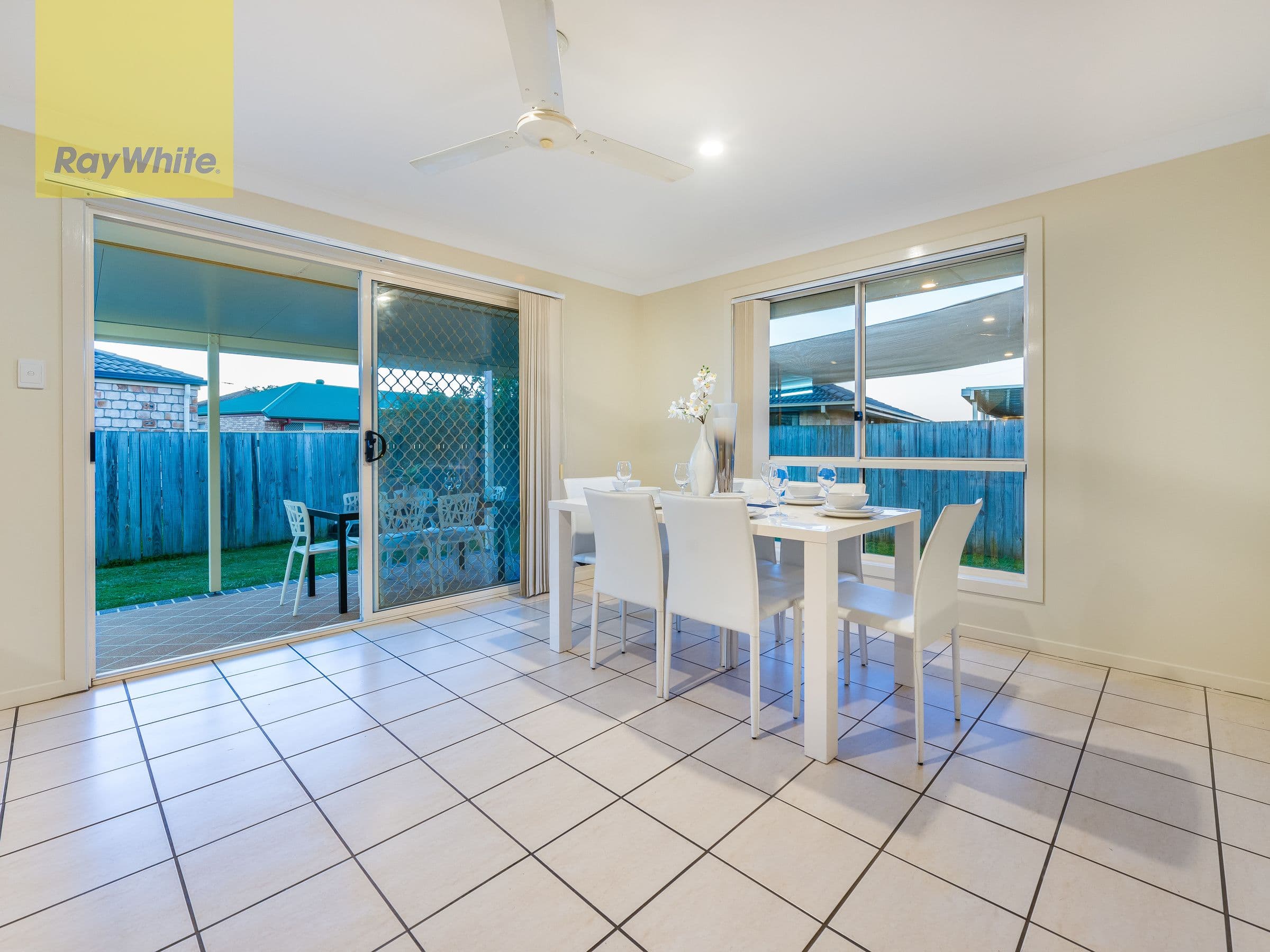 24 Lake Manchester Street, Logan Reserve QLD 4133, Logan Reserve - Thumbnail 5