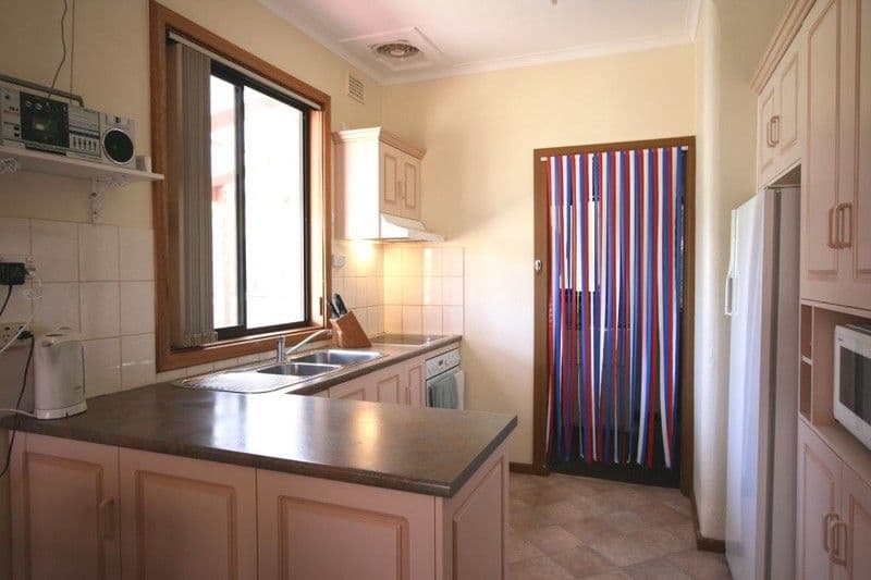 36 Egerton Street, BLANCHETOWN SA 5357, Blanchetown - Thumbnail 3