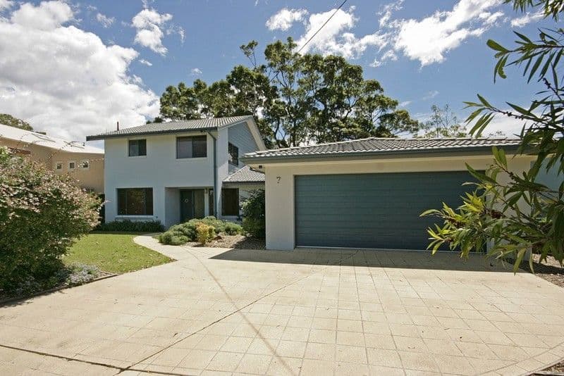 7 Barbara Crescent, DENHAMS BEACH NSW 2536, Denhams Beach - Thumbnail 2