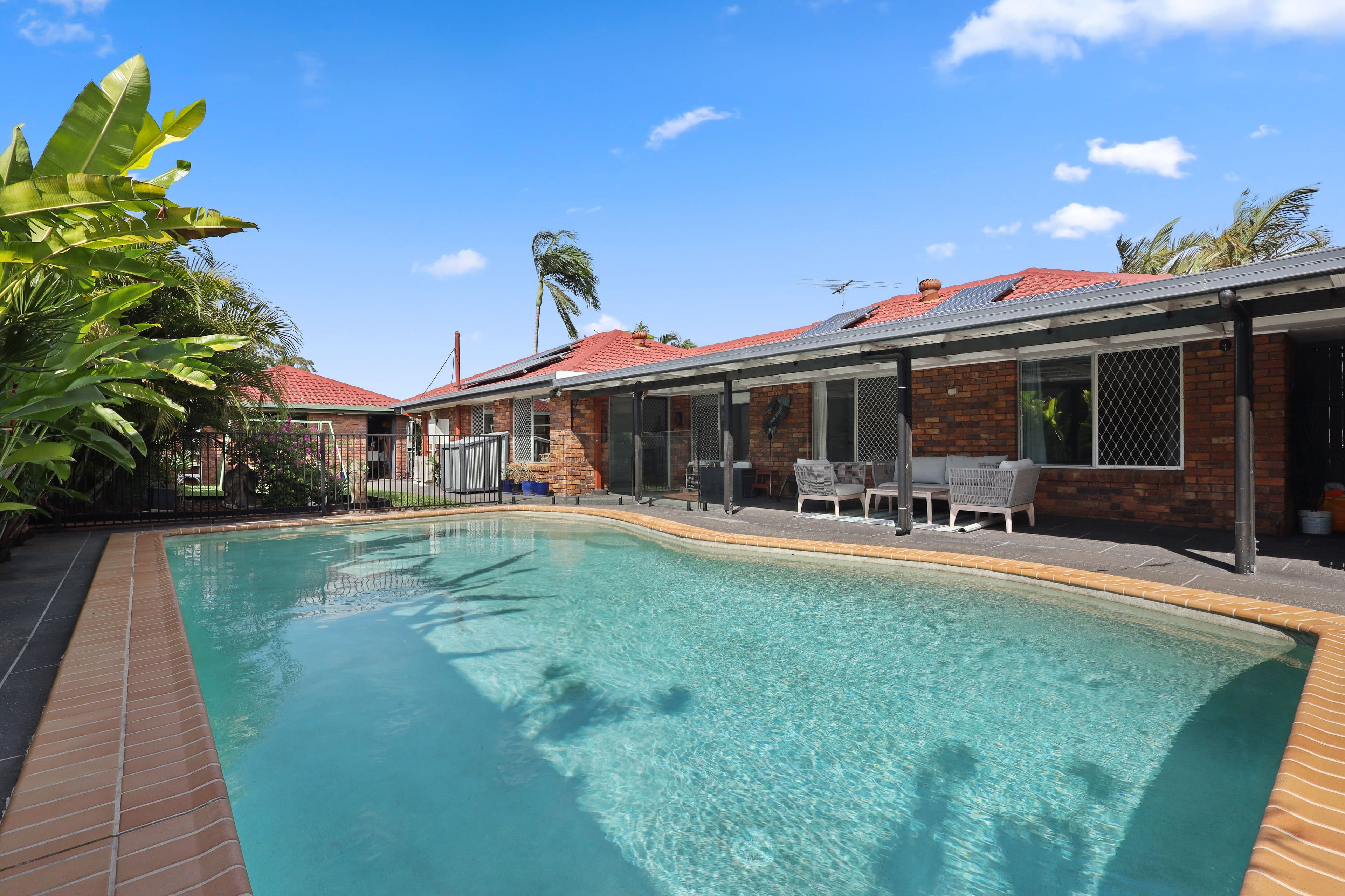 10 Crestlea Street, Bracken Ridge QLD 4017, Bracken Ridge - Thumbnail 2