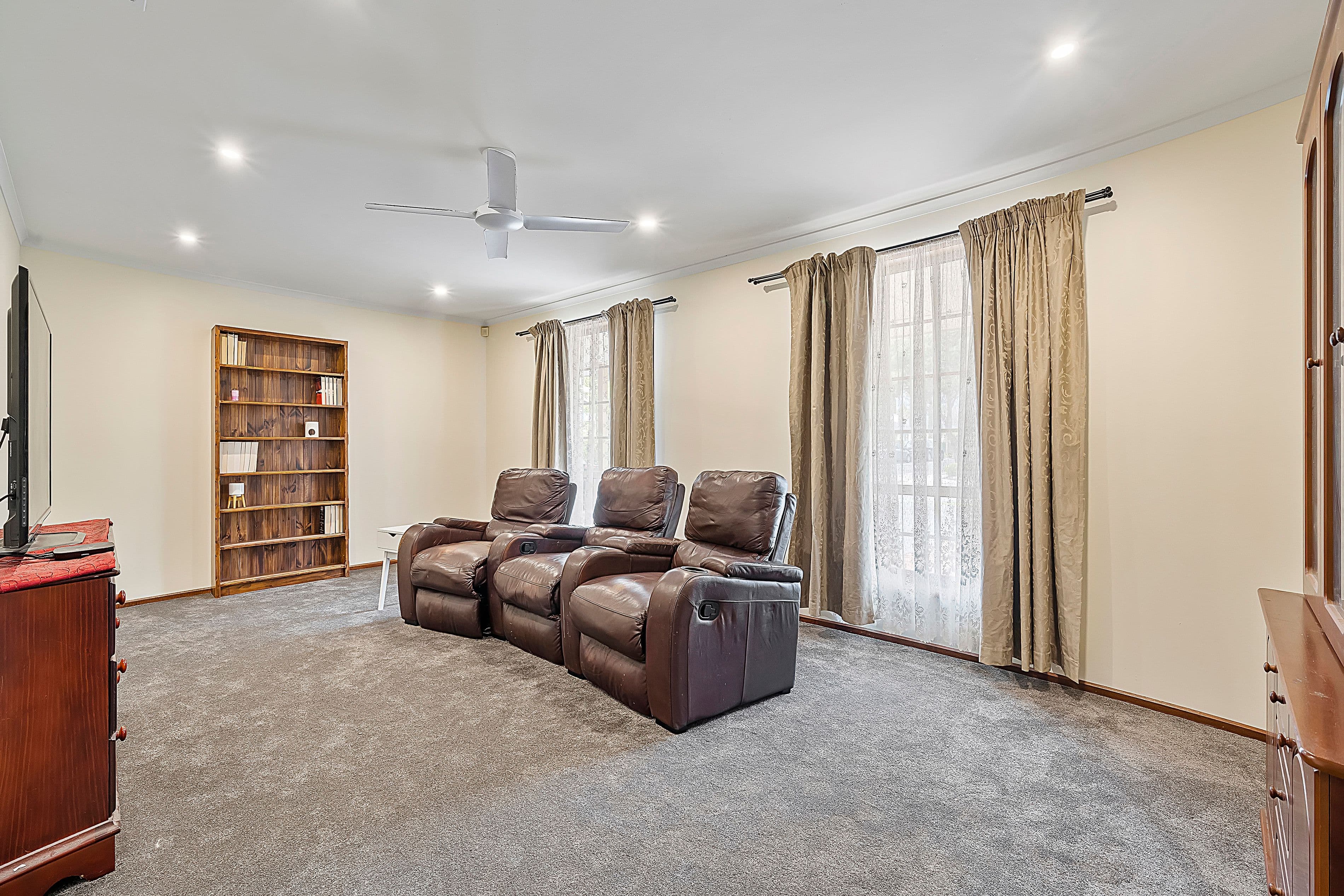10 Jane Street, Marion SA 5043, Marion - Thumbnail 2
