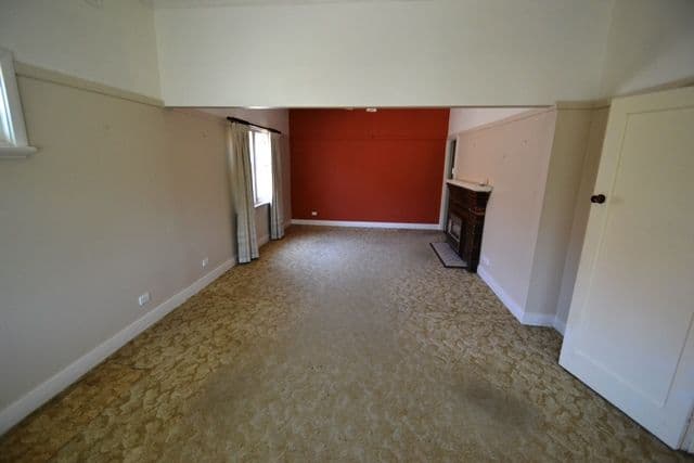 17 Crawford Street, SEYMOUR VIC 3660, Seymour - Thumbnail 5