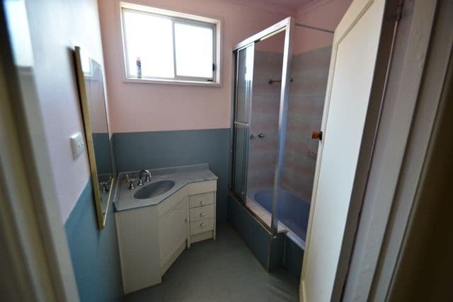17 Crawford Street, SEYMOUR VIC 3660, Seymour - Thumbnail 6