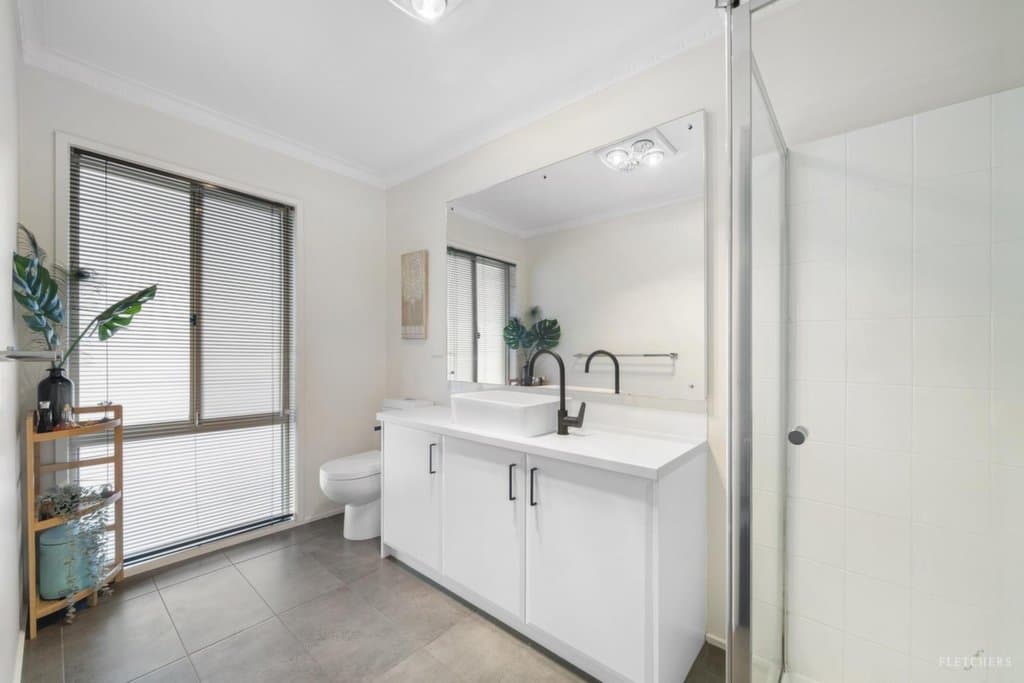 16 Saddleback Ridge, Chirnside Park - Thumbnail 6