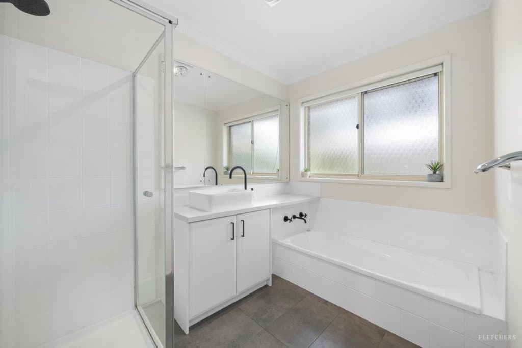 16 Saddleback Ridge, Chirnside Park - Thumbnail 8