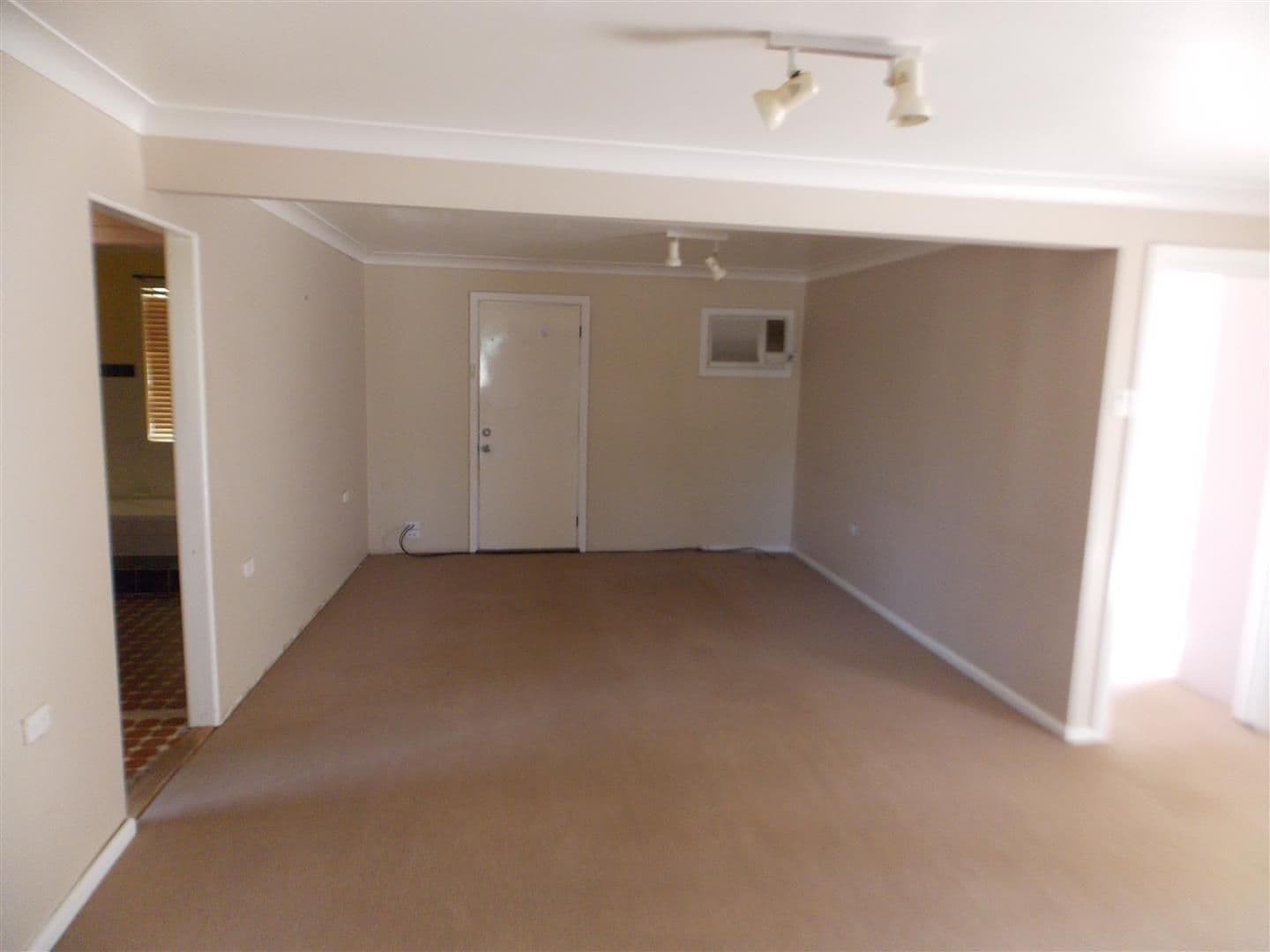 18 Haylock Street, Tullamore NSW 2874, Tullamore - Thumbnail 5