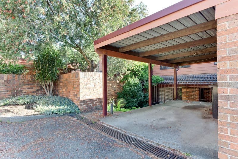 6 Jacquinot Place, GLENFIELD NSW 2167, Glenfield - Image 1