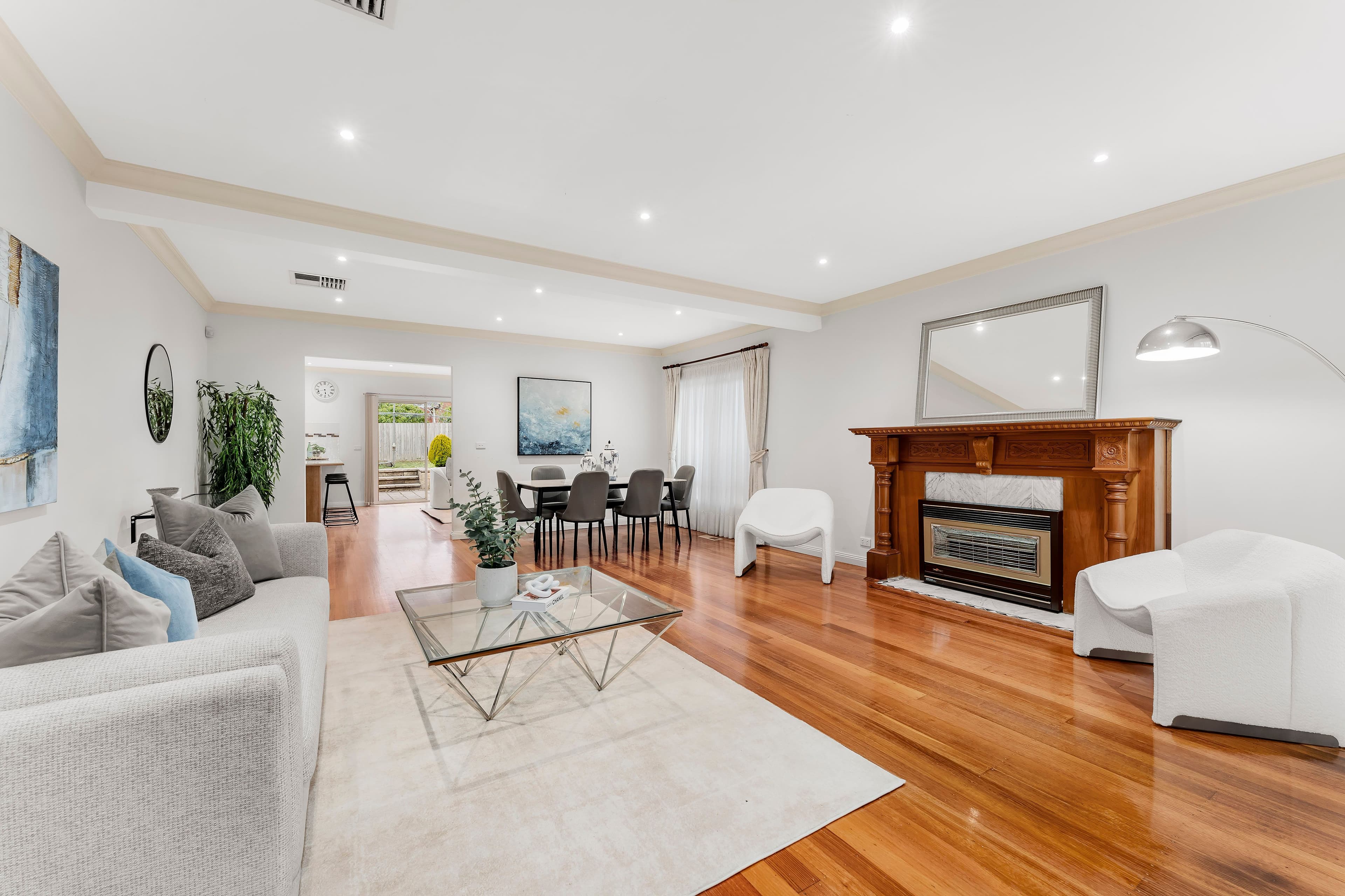 2 Hinkler Avenue, Macleod VIC 3085, Macleod - Thumbnail 2
