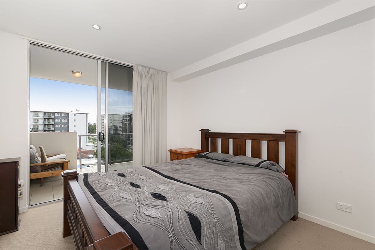 20 Playfield Street, Chermside QLD 4032, Chermside - Thumbnail 3