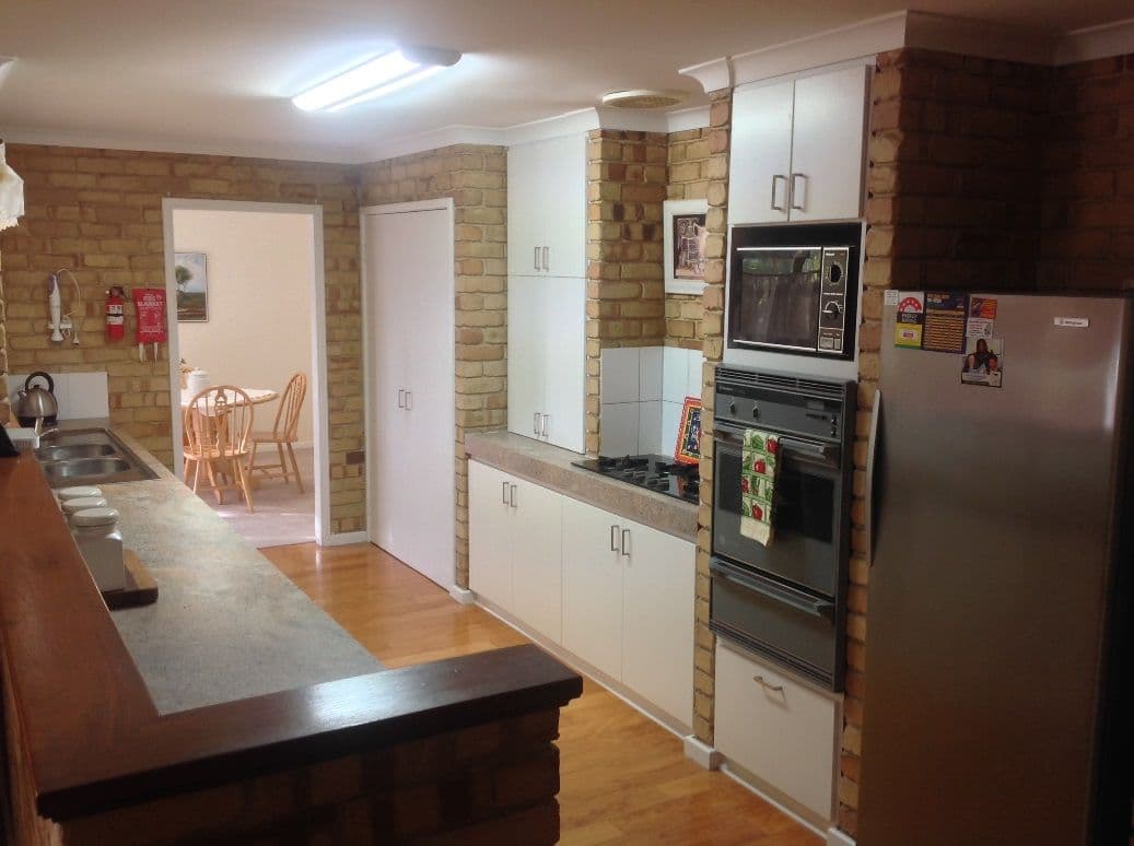 21 Barnes Avenue, AUSTRALIND WA 6233, Australind - Thumbnail 3