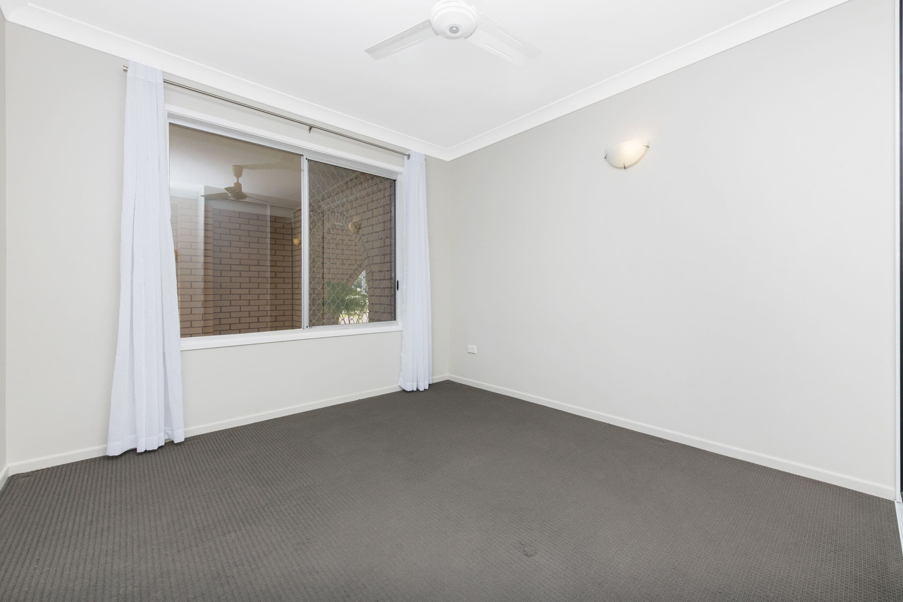 2 Oolilpa Street, Mount Louisa QLD 4814, Mount Louisa - Thumbnail 6