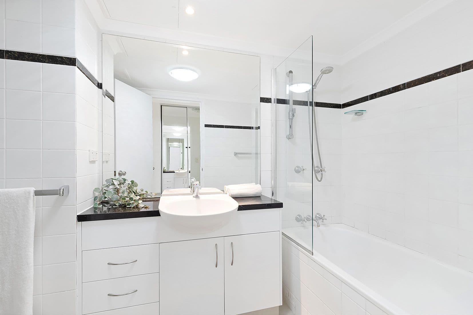 28 Whitton Road, Chatswood NSW 2067, Chatswood - Thumbnail 7