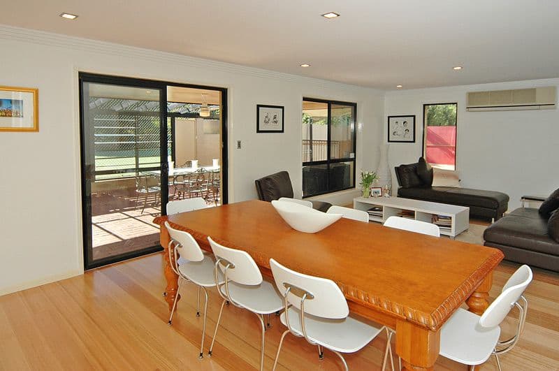 15 Jarrott Street, CHELMER QLD 4068, Chelmer - Thumbnail 4