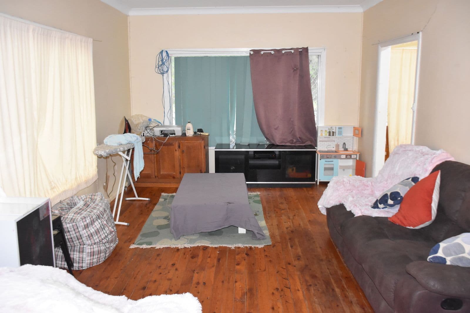 61 Oak Street, Moree NSW 2400, Moree - Thumbnail 2