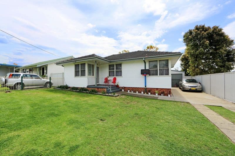 23 Quiberon Street, Nowra NSW 2541, Nowra - Thumbnail 2