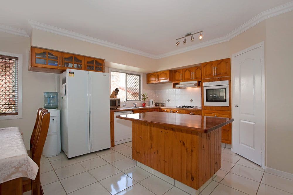 38 Cortess Street, HARRISTOWN QLD 4350, Harristown - Thumbnail 3