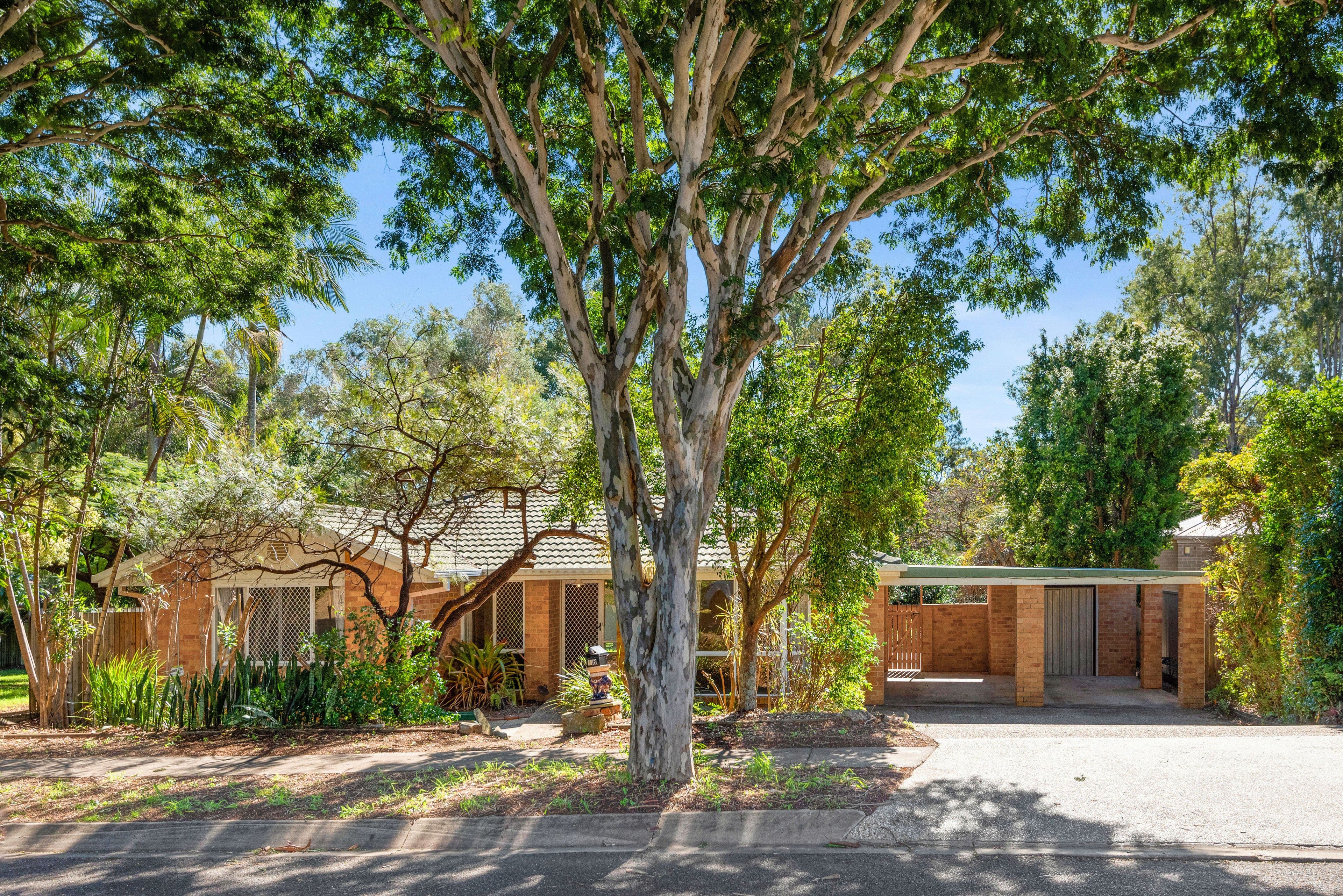 18 Honeybrook Street, Runcorn QLD 4113, Runcorn - Image 1
