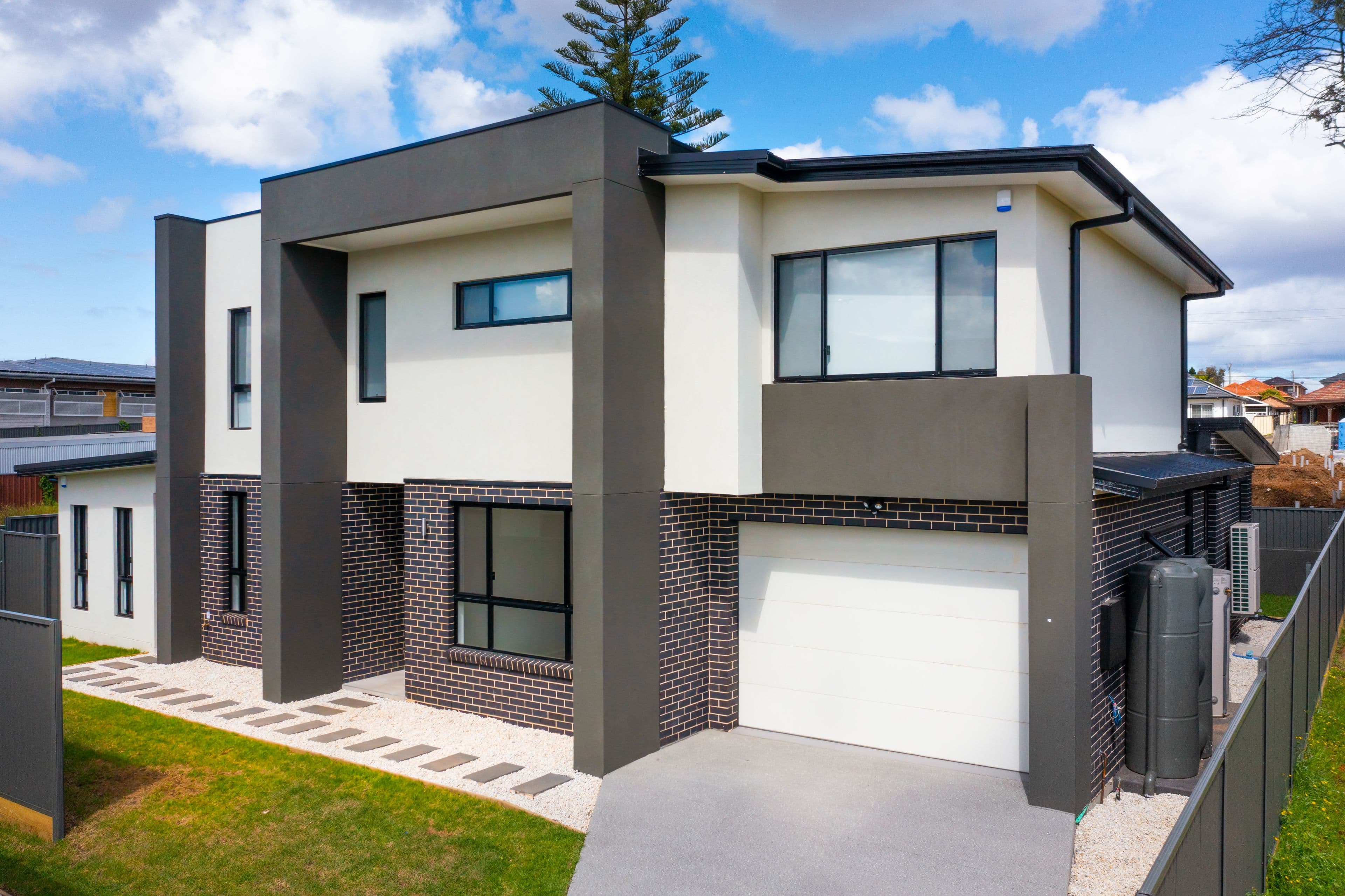 2B & 2C Moir Street, SMITHFIELD NSW 2164, Smithfield - Image 1