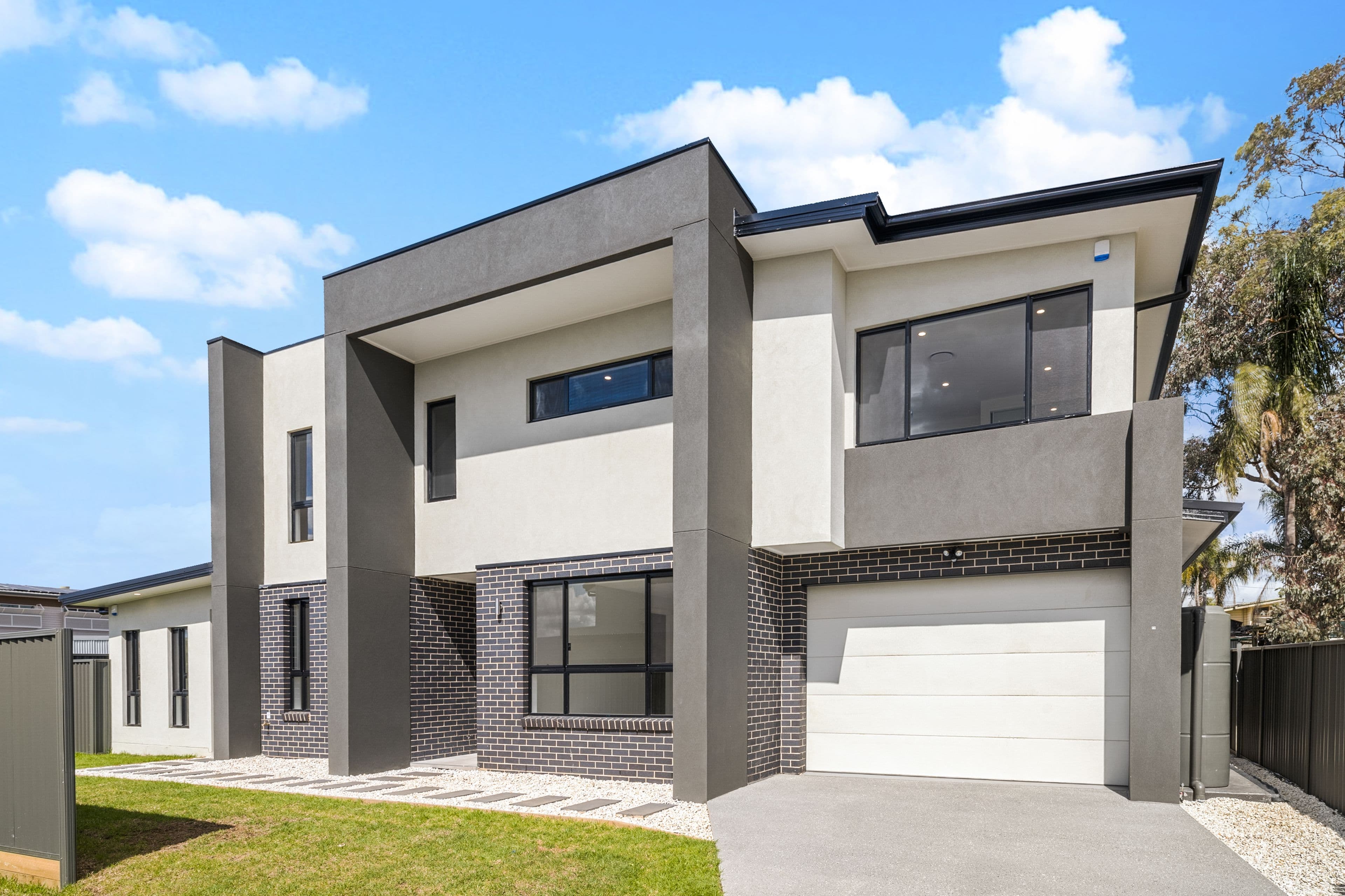 2B & 2C Moir Street, SMITHFIELD NSW 2164, Smithfield - Thumbnail 2