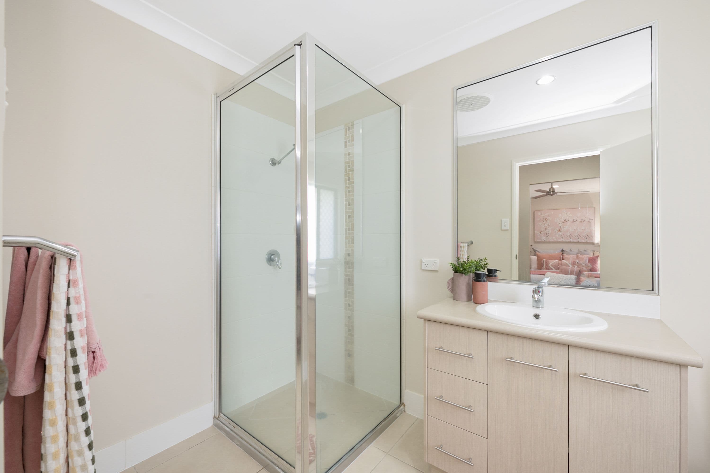 50 Sunhaven Boulevard, Burdell QLD 4818, Burdell - Thumbnail 8