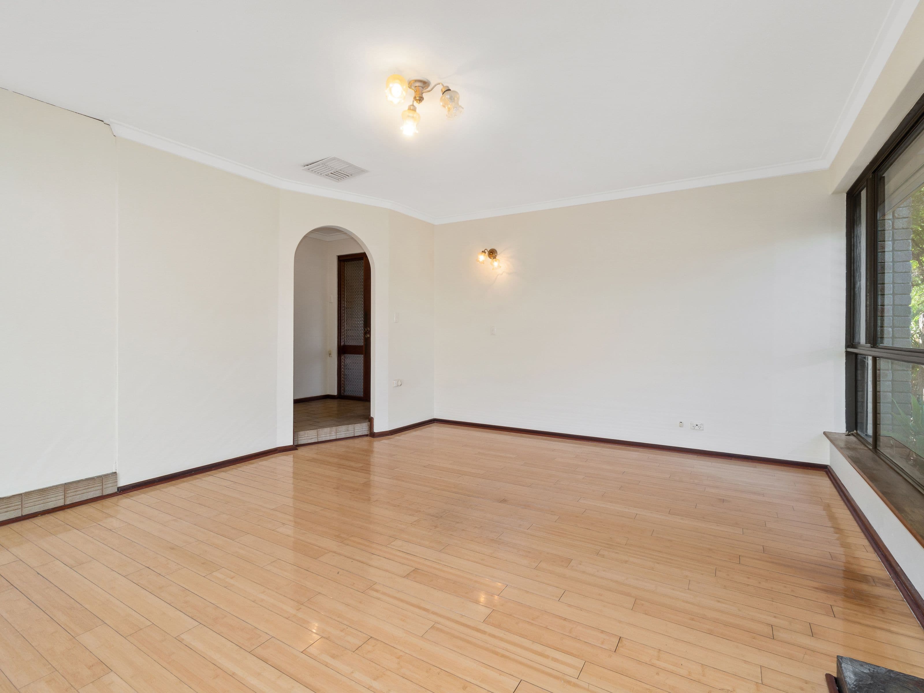 6 Hyland Way, Wilson WA 6107, Wilson - Thumbnail 3