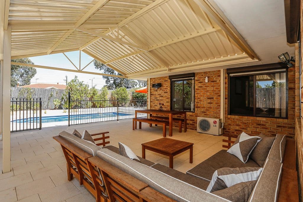 7 Ningaloo Way, Thornlie WA 6108, Thornlie - Image 1