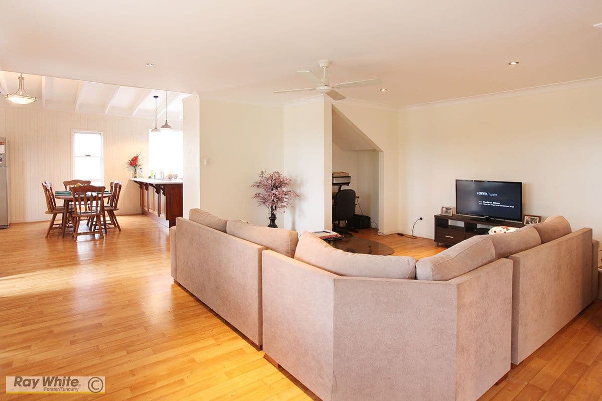 22 Emerald Place, Green Point - Thumbnail 2