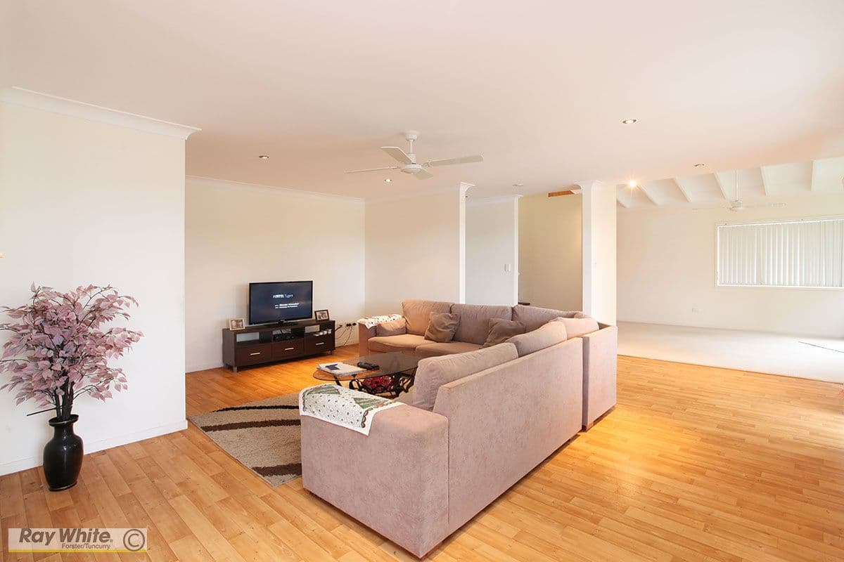 22 Emerald Place, Green Point - Thumbnail 4