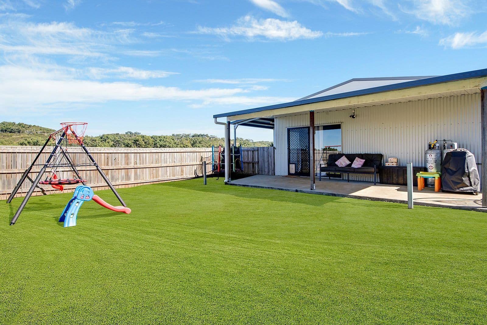 101 Clayton Road, Lammermoor QLD 4703, Lammermoor - Thumbnail 3