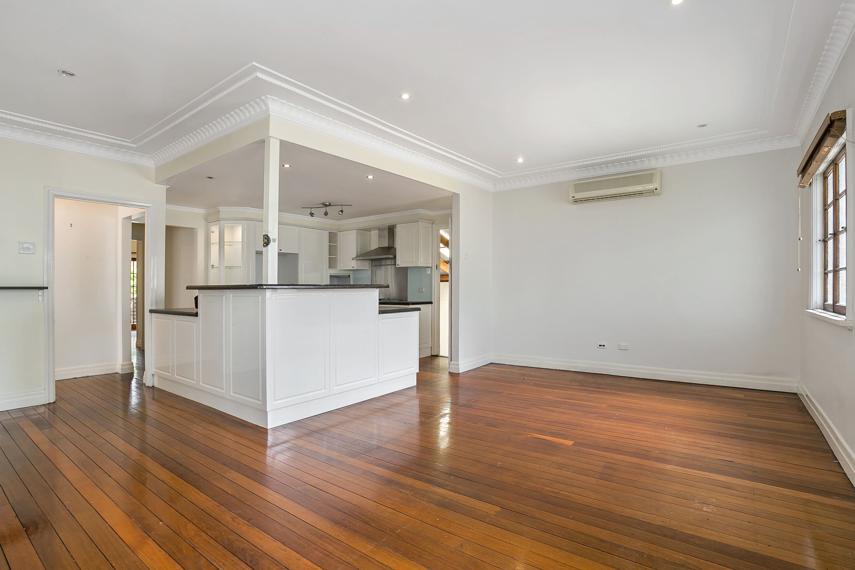 35 Borden Street, Sherwood QLD 4075, Sherwood - Thumbnail 3
