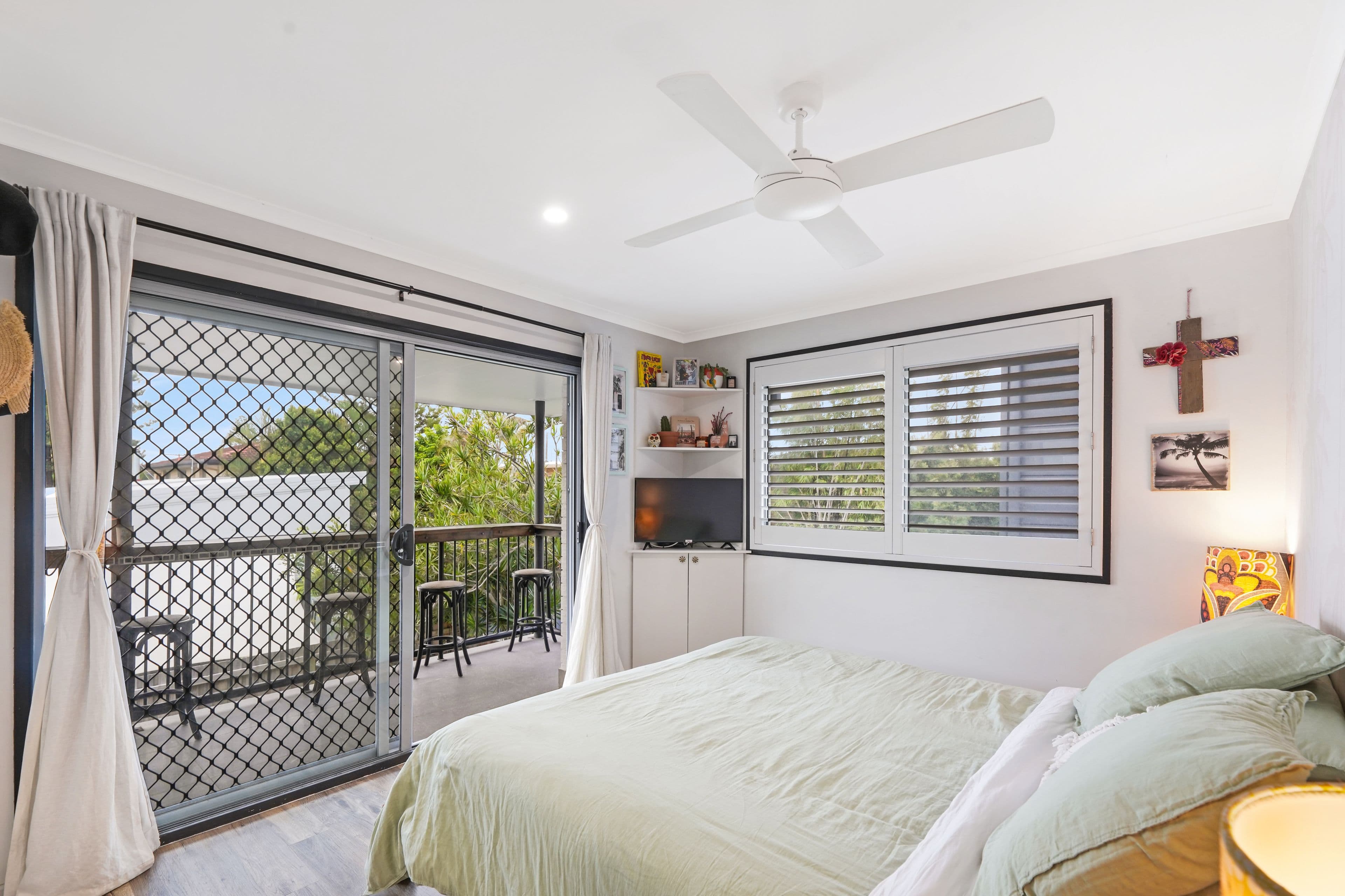 21 Tamborine Street, Mermaid Beach QLD 4218, Mermaid Beach - Thumbnail 2