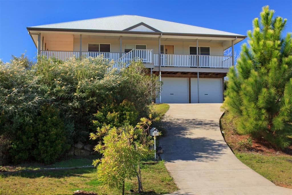 27 Kensington Drive, COOROY QLD 4563, Cooroy - Thumbnail 2