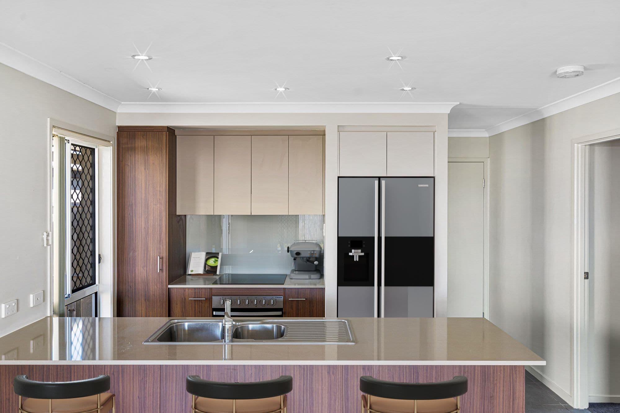 8 Ballyalla Crescent, Warner QLD 4500, Warner - Thumbnail 5