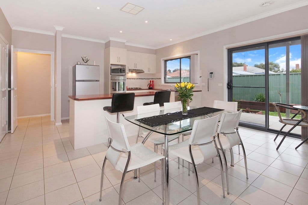 19 Westcliffe Crescent, Sebastopol VIC 3356, Sebastopol - Thumbnail 5