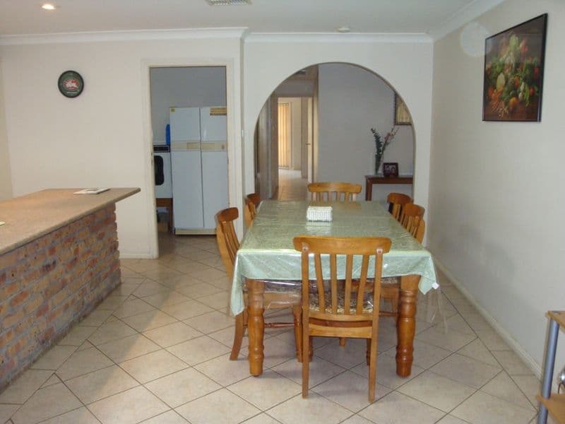 1 Glen Osmond Crescent, BOSSLEY PARK NSW 2176, Bossley Park - Thumbnail 2