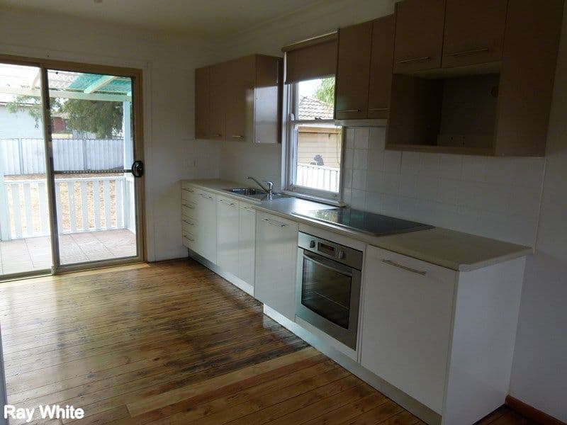 12 Dawson Street, Forbes NSW 2871, Forbes - Thumbnail 2