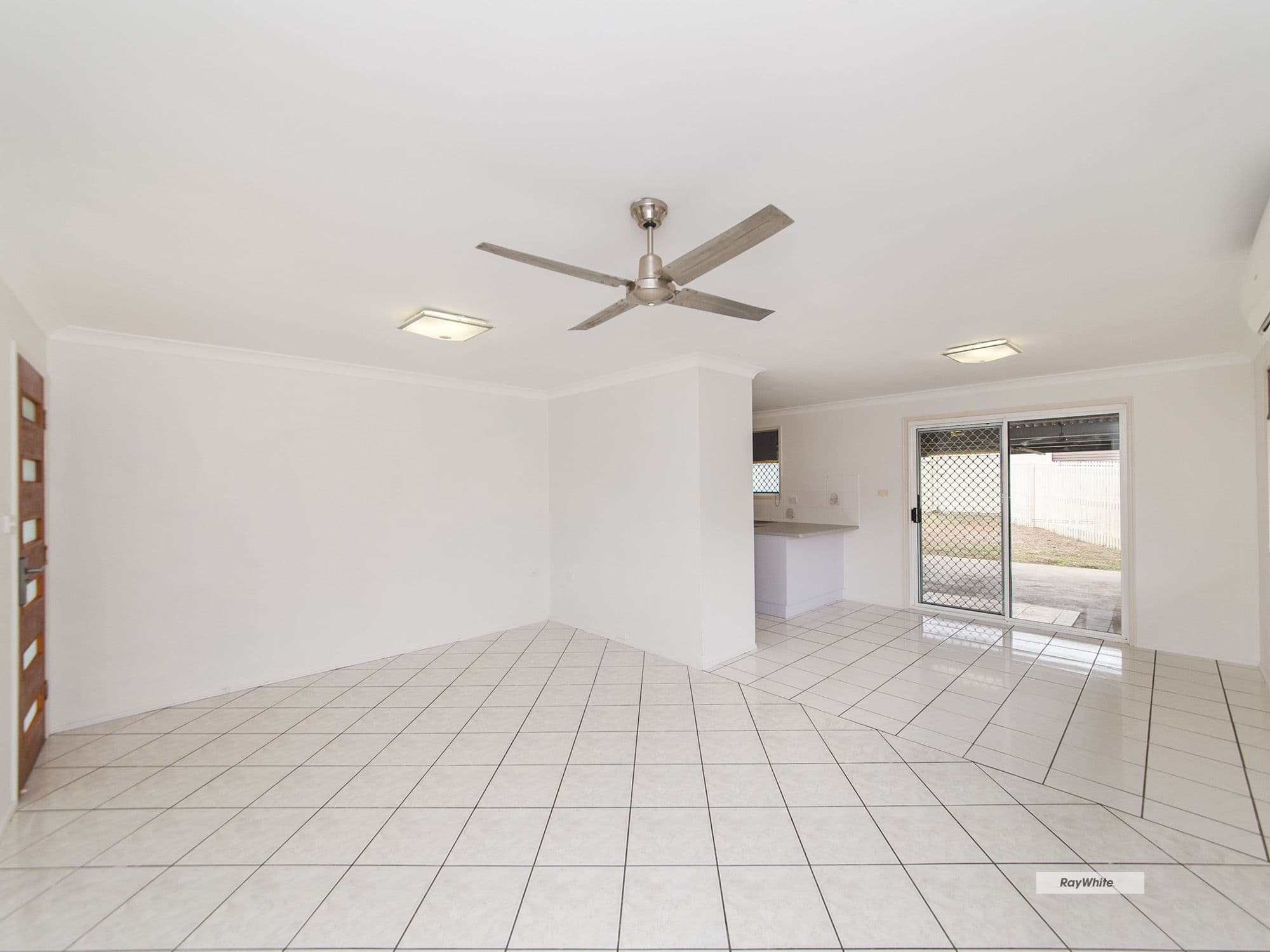 2B Buxton Drive, Gracemere QLD 4702, Gracemere - Thumbnail 3
