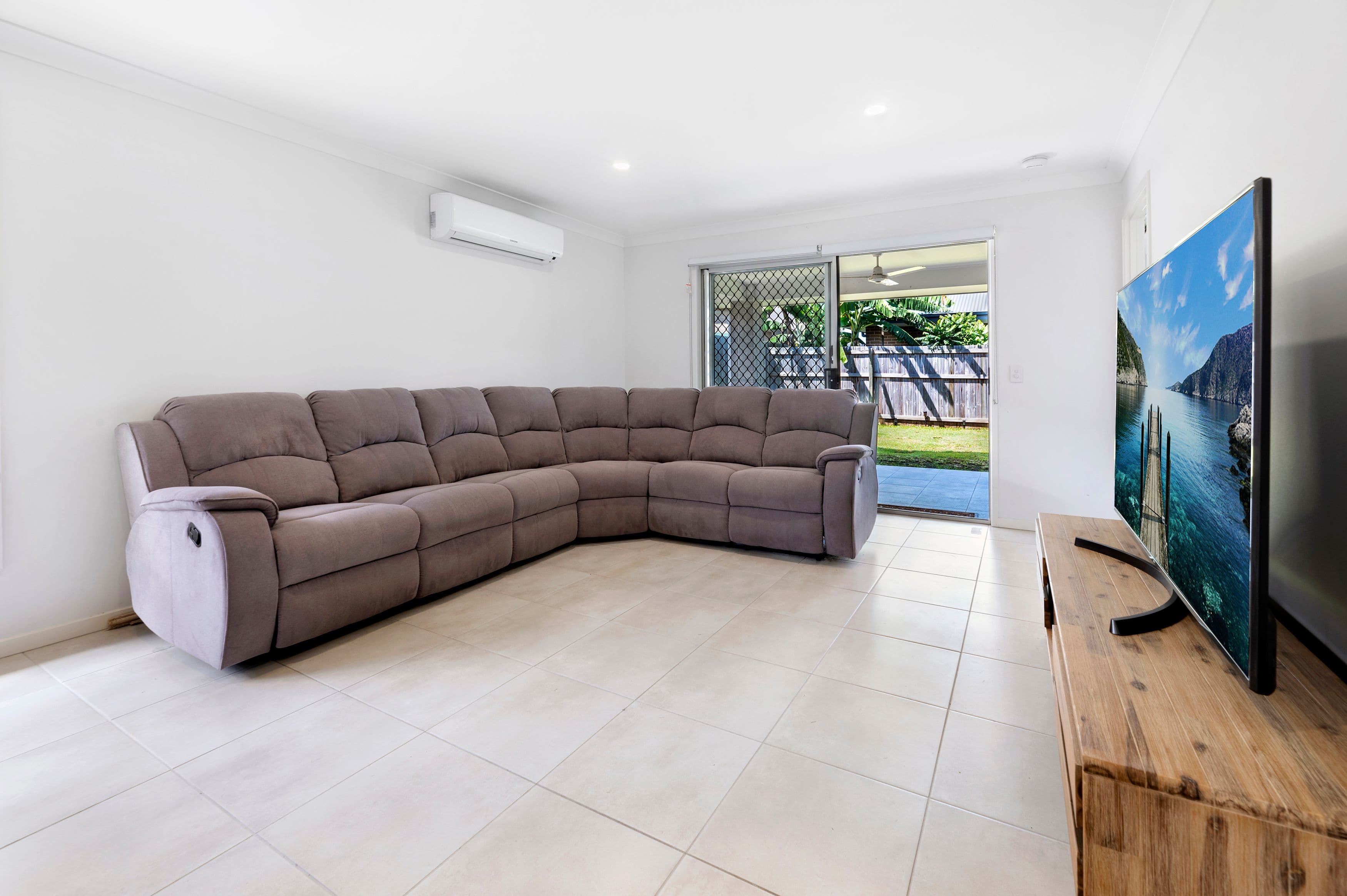 4 Burnett Street, Pimpama QLD 4209, Pimpama - Thumbnail 5