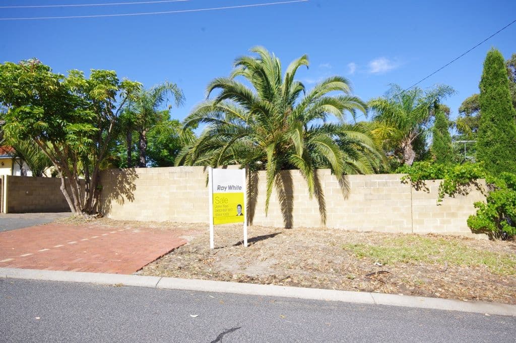 30 Rochford Way, Girrawheen WA 6064, Girrawheen - Image 1