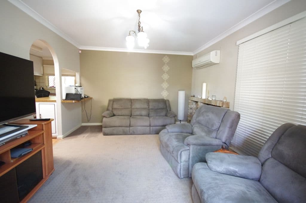30 Rochford Way, Girrawheen WA 6064, Girrawheen - Thumbnail 6