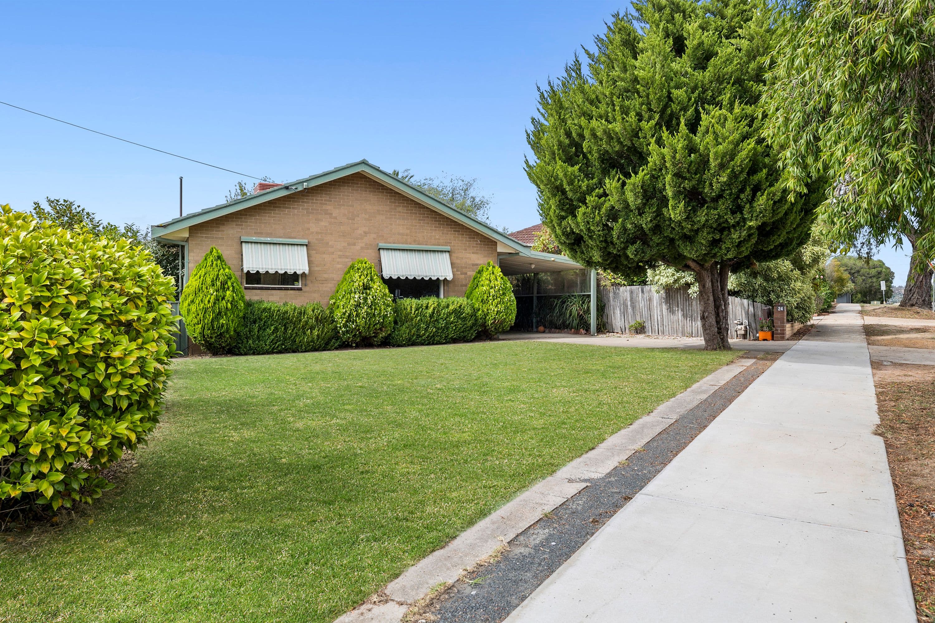 24 George Road, Ararat VIC 3377, Ararat - Image 1