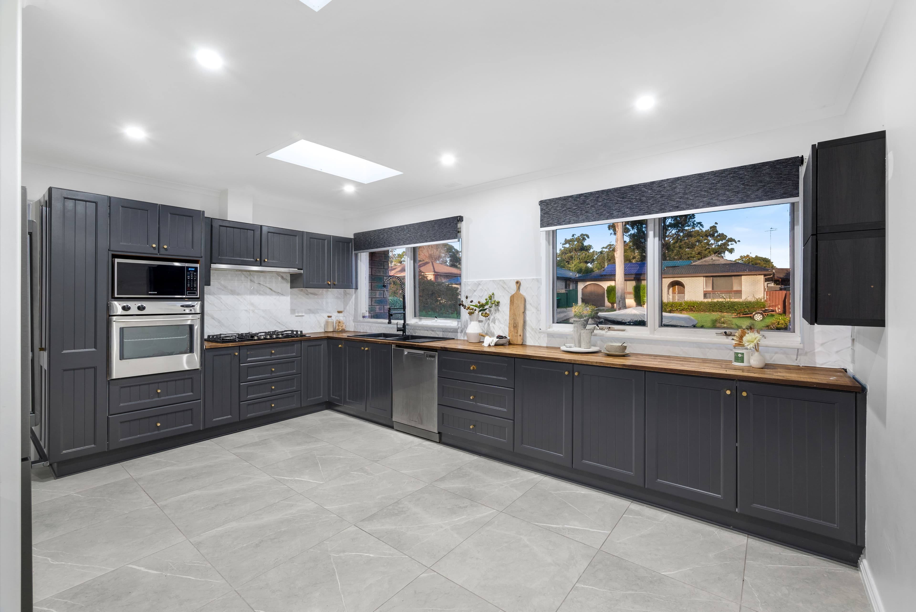 36 Pinaroo Crescent, Bradbury NSW 2560, Bradbury - Thumbnail 4